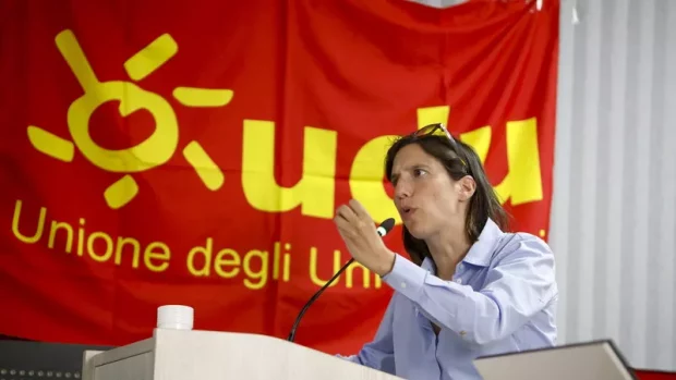 Schlein rottama i moderati e sfida la sinistra radicale