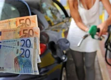 Carburanti, torna l’accisa piena: il diesel aumenta di 6 centesimi