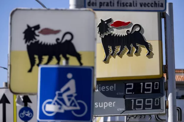Eni taglia ancora il prezzo del gasolio, torna a 2,19 euro