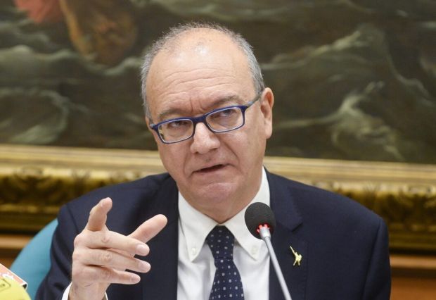 La violenza nasce dal degrado dei valori